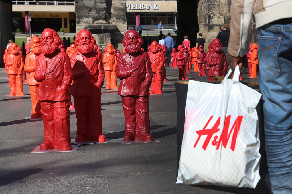 500 Karl Marx Statues Are Highlight Of Trier Exhibition