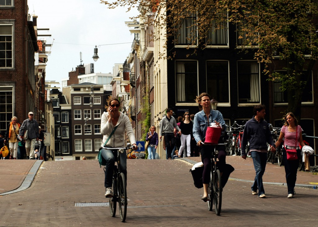 Amsterdam, Bicycle City