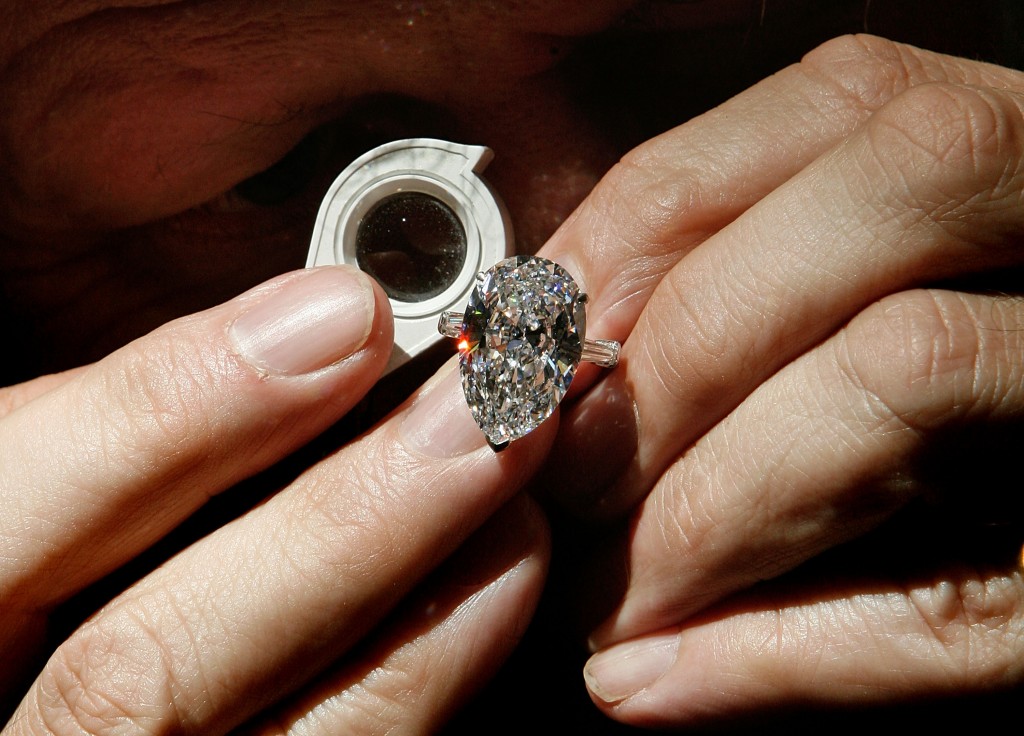 Christina Onassis Diamonds Included In Christie's Auction