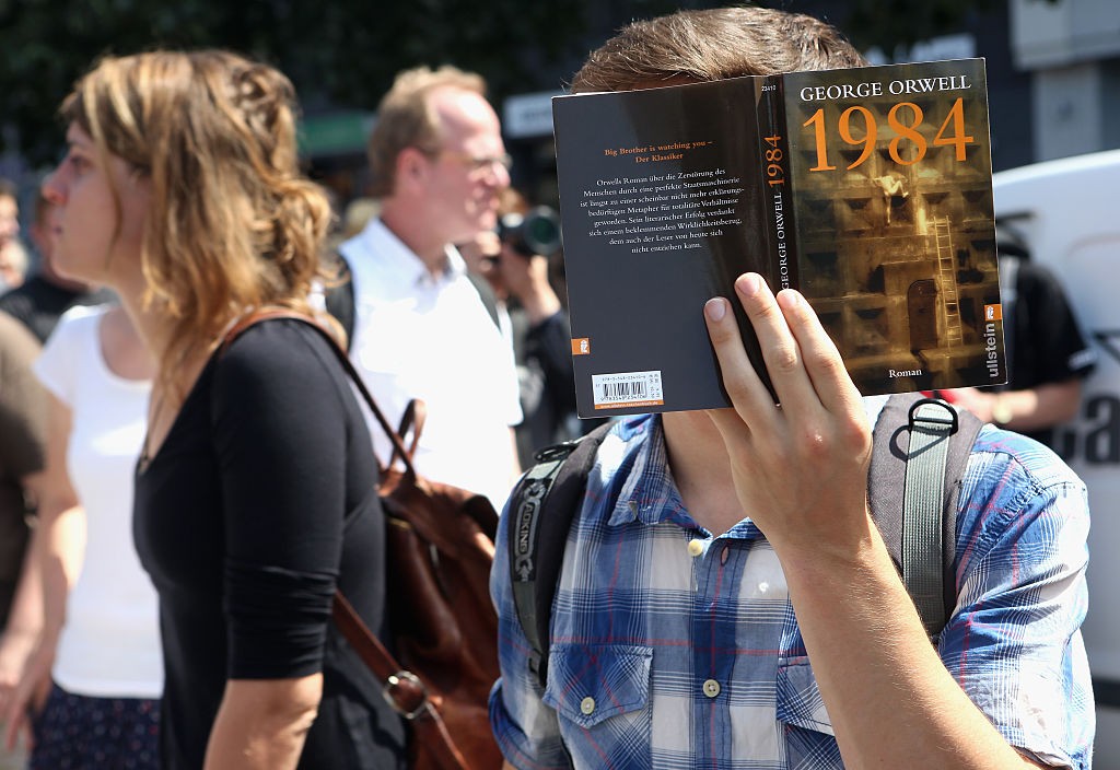 Authorities Investigate Journalists Over Possible Treason
