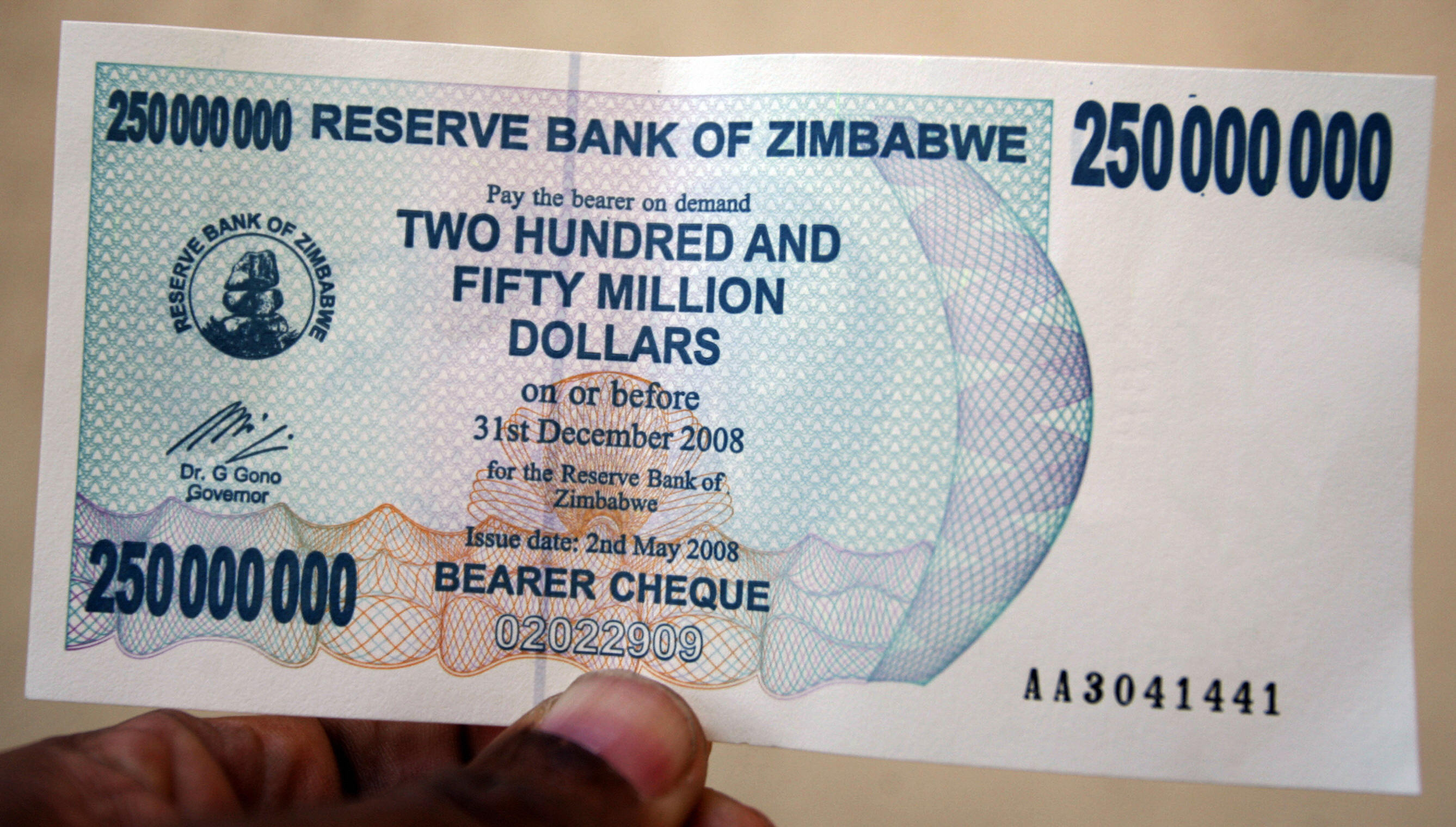 dollaro zimbawe
