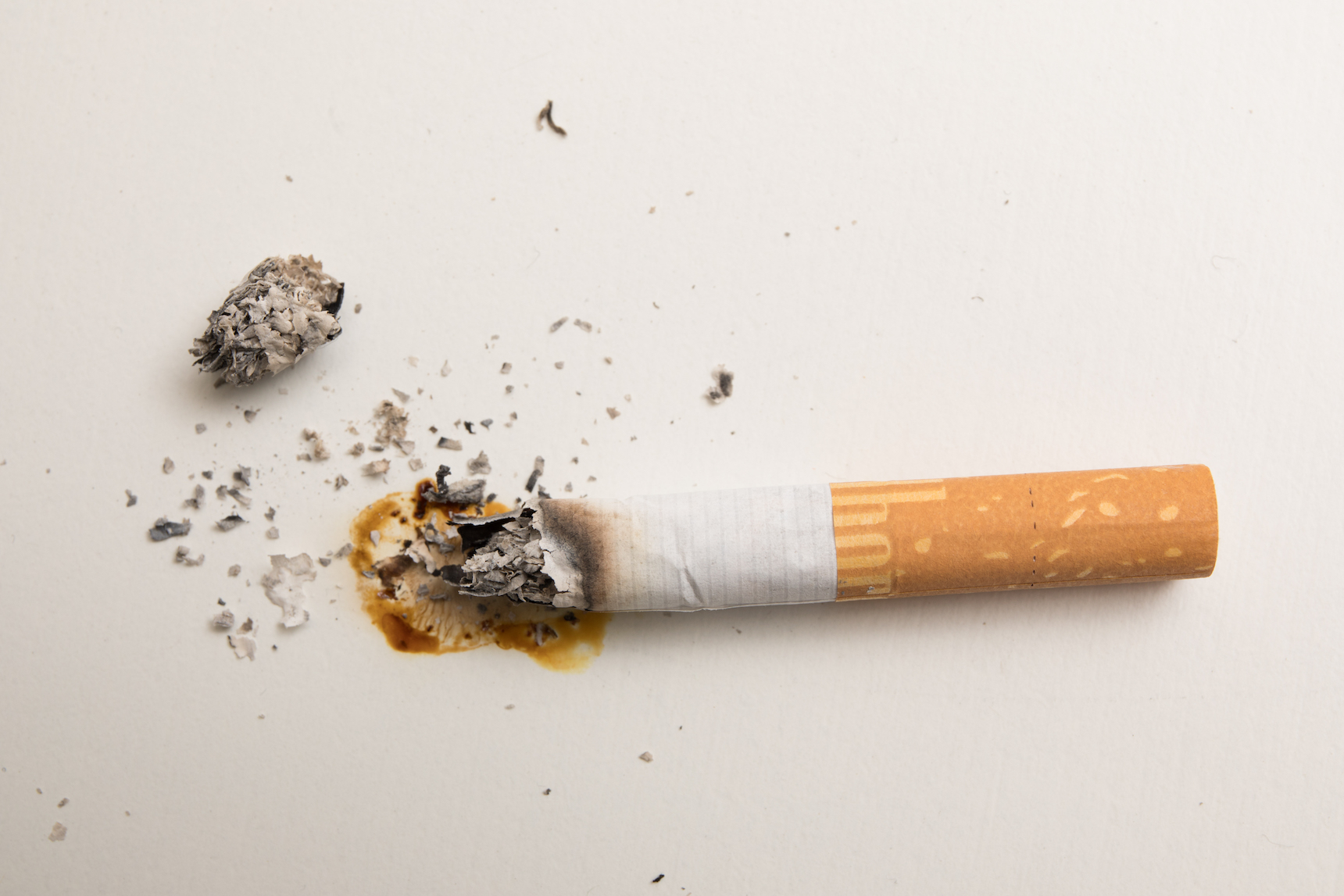 Uscire con qualcuno che fuma sigarette