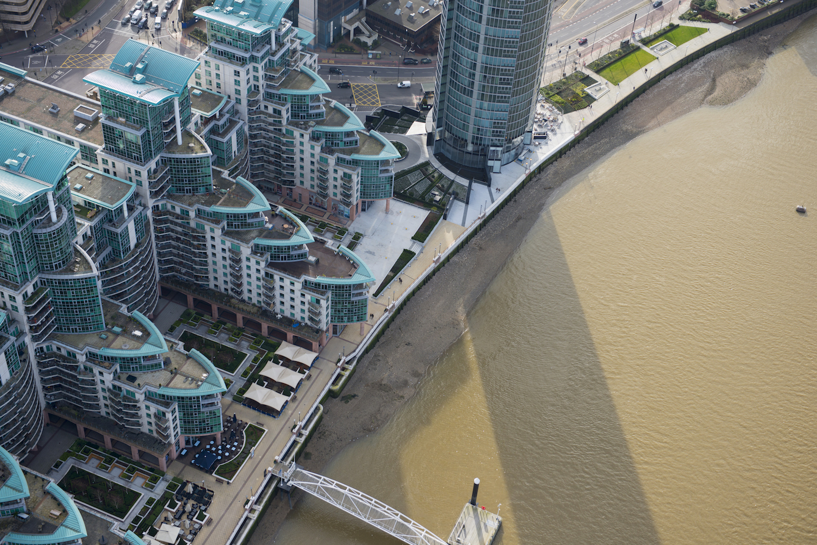 George Wharf, Vauxhall, Londra