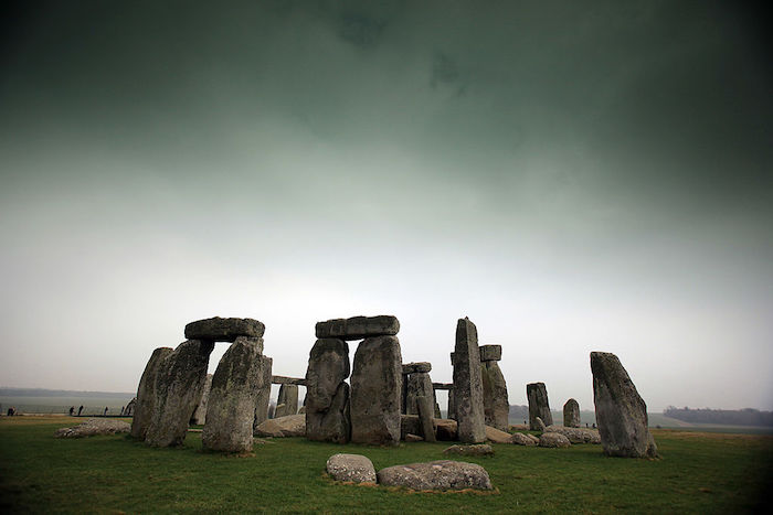Tourists Flock To Stonehenge
