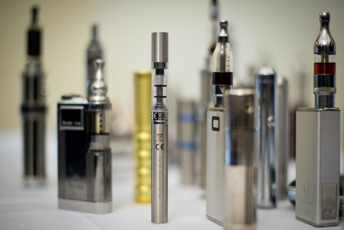 BRITAIN-TOBACCO-SCIENCE-TECHNOLOGY-HEALTH